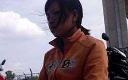 Vợ khóc thương chồng nhảy cầu tự vẫn