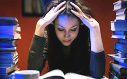 Mắc bệnh phụ khoa vì… thức đêm