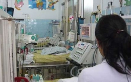 Oái oăm trẻ nghịch dại: Nhét bi vào mũi, nhét giấy vào tai 