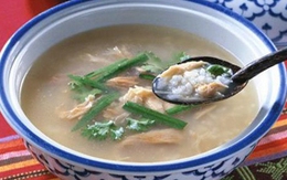 Sặc cháo, bé trai 2 tuổi nguy kịch