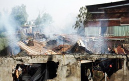 2.000 m2 nhà xưởng cháy ngùn ngụt suốt 6 giờ