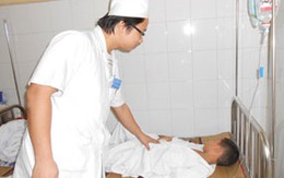 Cuộc "đấu trí" cắt ruột cứu bệnh nhi 12 tuổi