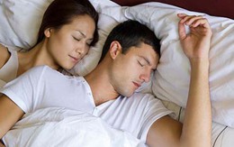 Phát hiện quần lót phụ nữ trên giường của chồng