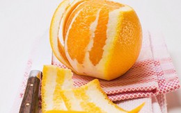 Công dụng chữa bệnh không ngờ từ vỏ cam