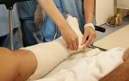 Kinh hoàng nguyên nữ kiểm sát viên bị cắt cổ và gân chân