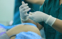 Mổ cứu thai nhi có dây rốn bị thắt nút hiếm gặp