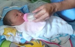Cháu bé sinh ra không có chân tay đã qua đời
