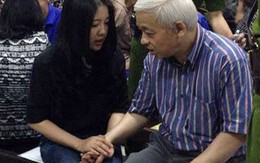 Giây phút hội ngộ vợ chồng bầu Kiên tại tòa
