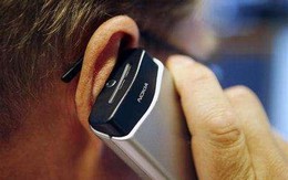 Cụ ông mất hơn 700 triệu đồng sau cú điện thoại lạ