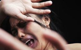 Ám ảnh ánh mắt con trẻ trong phiên tòa xét xử người chồng vũ phu đánh chết vợ