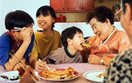 Những sai lầm trong ăn uống ngày Tết