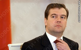 Medvedev: Con đường đến điện Kremli