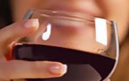 3 tên yêu râu xanh chuốc rượu rồi hiếp dâm trẻ em