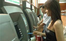 Cuối năm cẩn thận khi dùng thẻ ATM