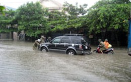 Mưa lớn chưa từng có, Hà Tĩnh ngập trong nước