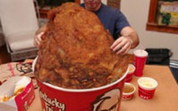 Bị KFC phạt vì ngồi ăn quá lâu trong nhà hàng