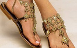 Thời trang hè 2007: Dép xỏ ngón dễ thương