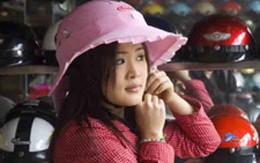 Mũ bảo hiểm gắn vành thời trang cho phái nữ