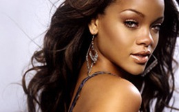 Rihanna “bật mí” về phong cách thời trang