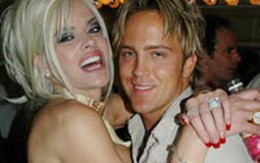 Con gái Anna Nicole Smith là con của paparazzi