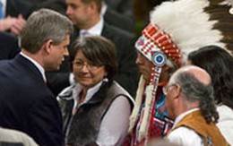 Canada lên tiếng xin lỗi về chính sách "Bắt cóc trẻ em"