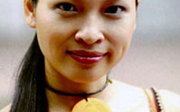 Ngô Thái Uyên sinh con gái