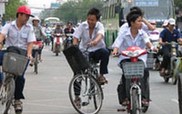 Giáo viên "nuốt trái đắng" với học sinh cá biệt