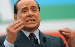 Thủ tướng Berlusconi giành thắng lợi bầu cử ở Italia