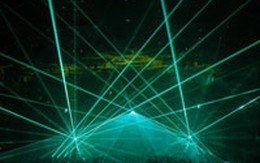 30 người mù mắt khi đi xem trình diễn laser