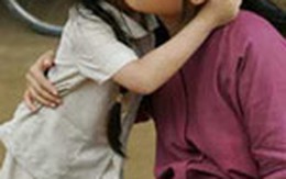 Trương Ngọc Ánh: “Tôi làm vợ Quốc Khánh rất… ngọt!”