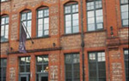 Một phụ nữ bị cưỡng hiếp trong tiệc Giáng sinh của M.U