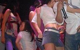 Áo trắng "đại náo" Hà thành