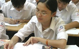 Thi ĐH, CĐ: Vẫn "sốt" chuyện đề thi và chọn trường