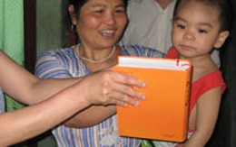 Thêm một "thần đồng" gần 3 tuổi: Lớn lên nhờ dòng sữa của... bà ngoại