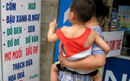 Video cháu bé "thần đồng" lớn lên nhờ dòng sữa của... bà ngoại
