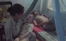 Chồng ung thư, con bại não và gánh nặng cuộc đời