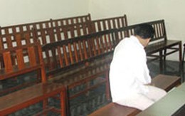 Vợ chồng trẻ con và phút nông nổi