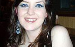 Một nữ sinh Anh nhảy cầu tự tử vì bị hãm hiếp