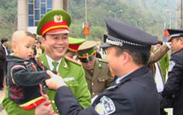 Giải cứu 5 cháu bé từ các vụ giết người - cướp trẻ em ở Hà Giang