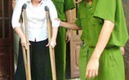 Bi kịch tình yêu của cô gái tật nguyền