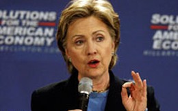 Bà Clinton nên chủ động từ bỏ cuộc đua vào Nhà Trắng!