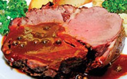Món ăn cuối tuần: Bò nướng sốt tiêu xanh
