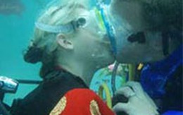 Đám cưới dưới biển Nha Trang