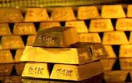 Hàng loạt giao dịch địa ốc "rớt" theo giá vàng