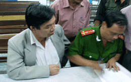 Mua vàng bằng... tiền "âm phủ"