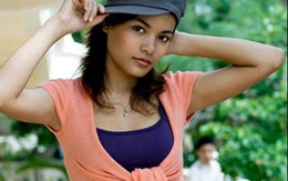 Điệu với áo dệt kim