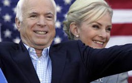 McCain thề sẽ chiến đấu tới cùng