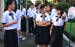 Trẻ vị thành niên dễ bị hội chứng ngất xỉu tập thể