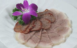 Trời lạnh, ăn móng giò lợi sức khỏe