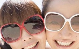 Hỏng mắt vì kính rởm